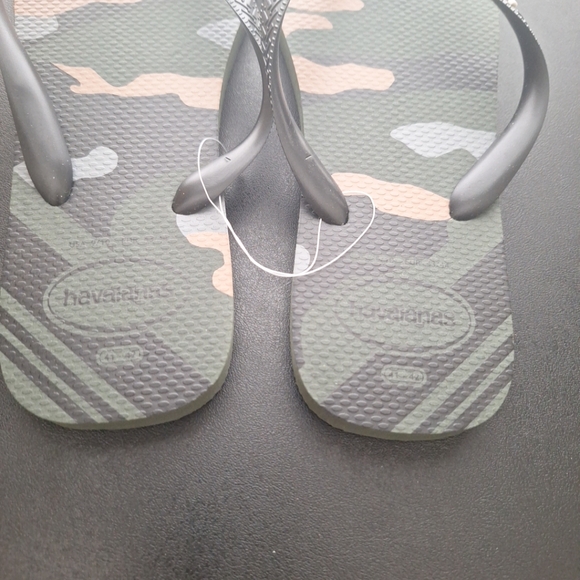 havaianas Men's Top Camo Flip Flop Sandal, Olive Green, US 9-10 - Picture 5 of 6